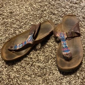 Arizona Jean co. Flats